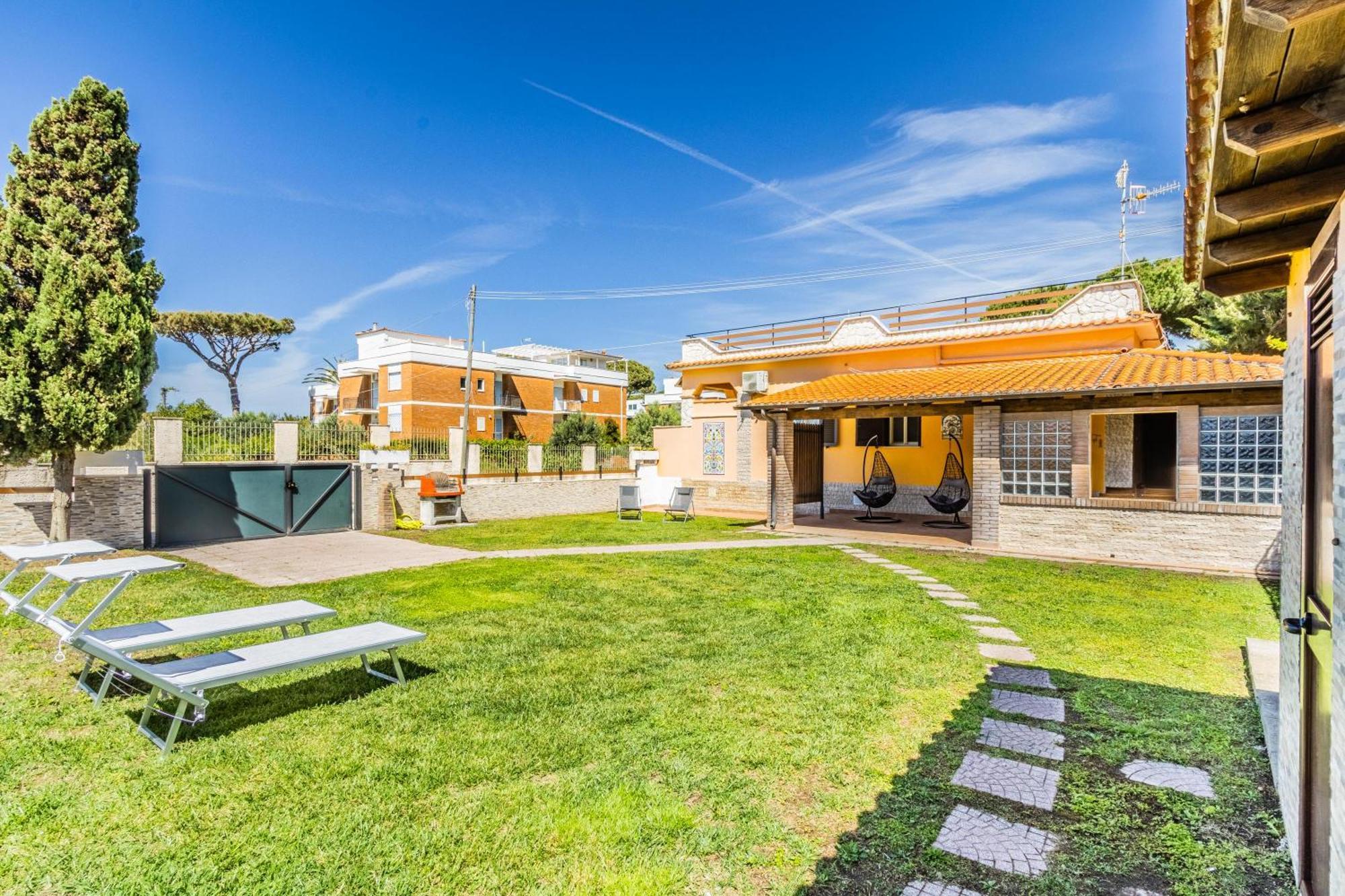 'Villa Venere Deluxe' 50Mt Sea-Free Parking-Garden Terracina Exterior foto